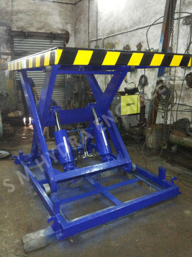 Stationary Scissor Lift