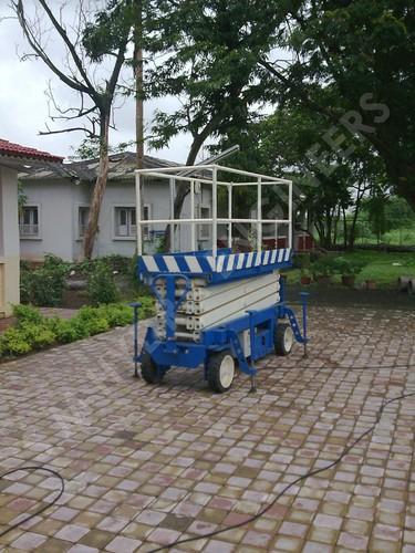 Hydraulic Scissor Lift